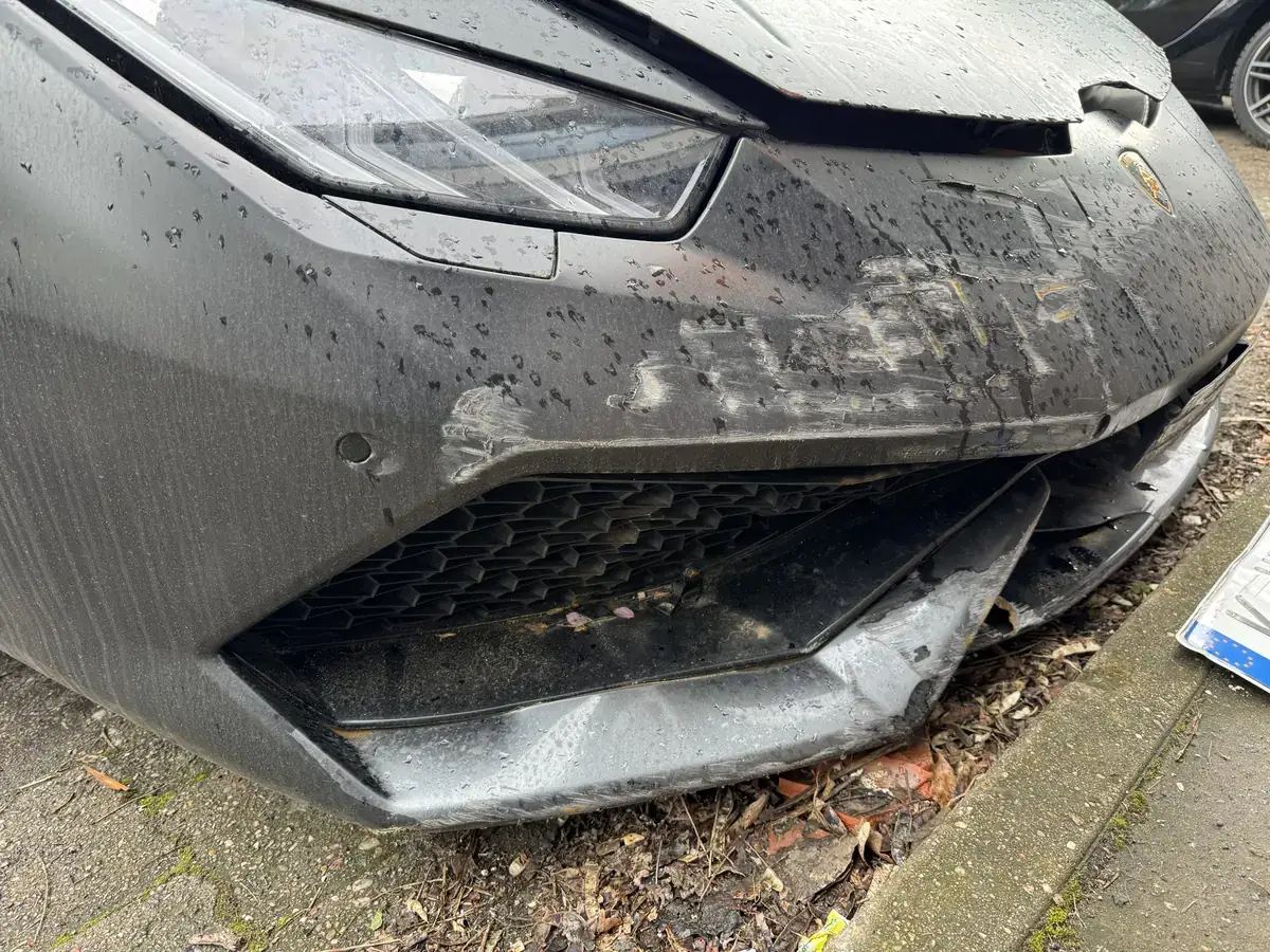 Frontschaden nach Kollision